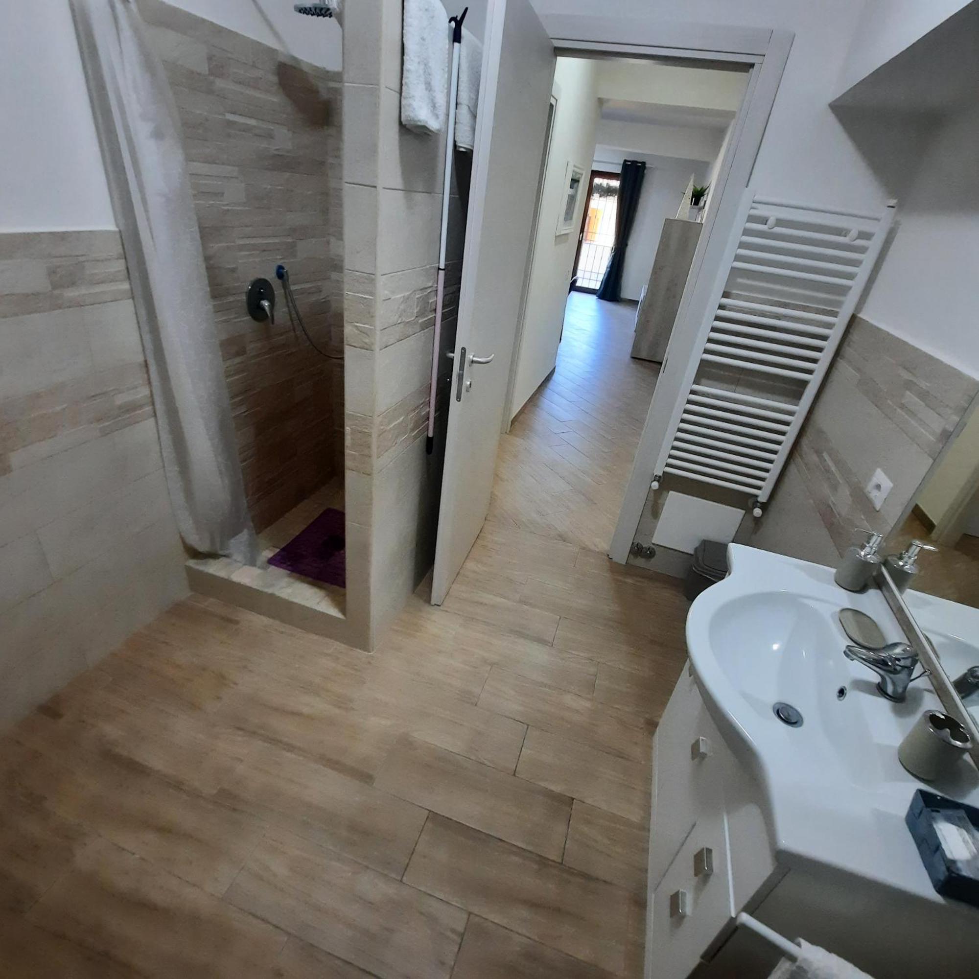 Bed and Breakfast La Dolce Sosta Campagnano Di Roma Exterior foto