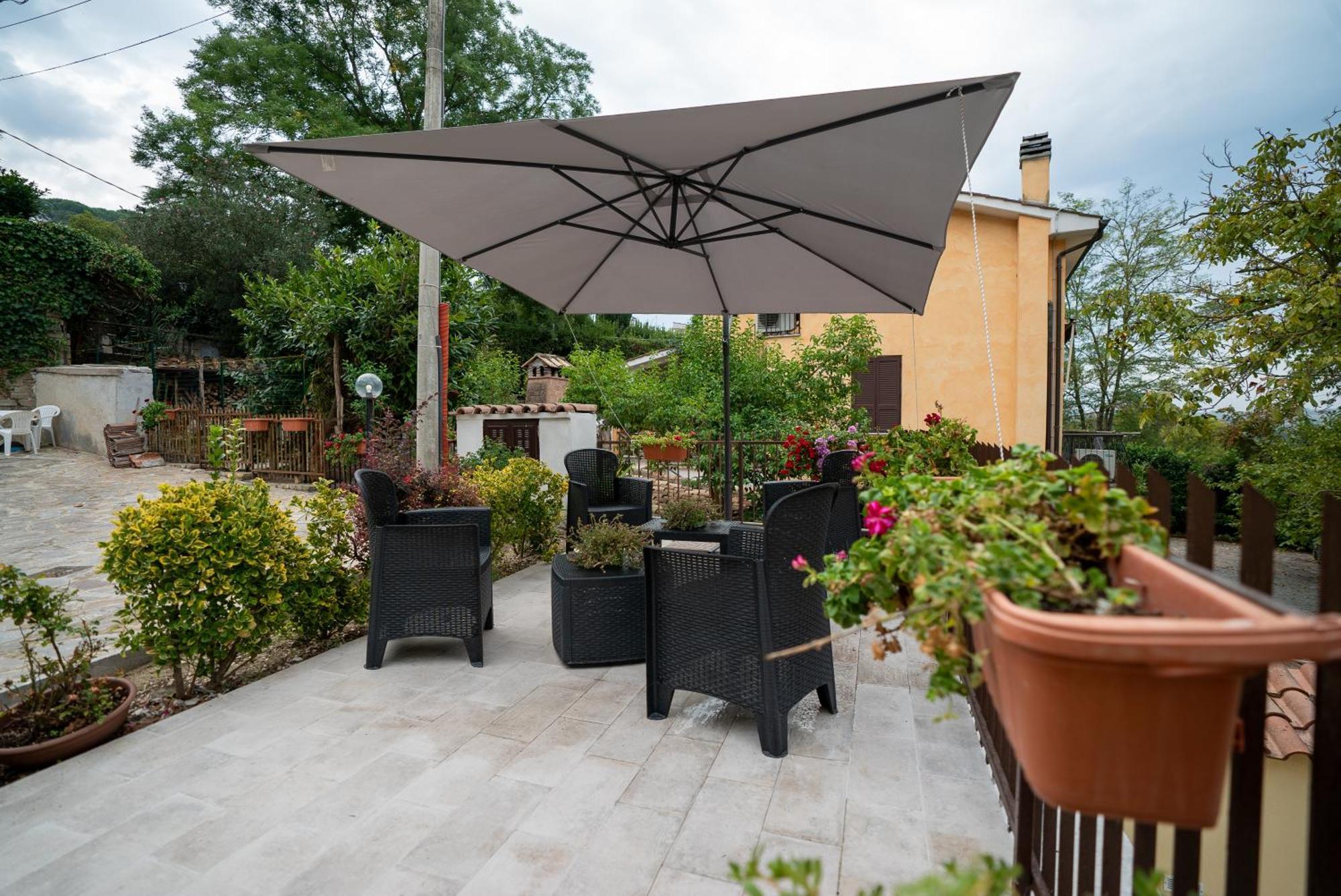 Bed and Breakfast La Dolce Sosta Campagnano Di Roma Exterior foto
